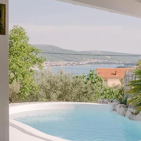 Pavi Life Style House With Private Pool Σπίτι διακοπών *